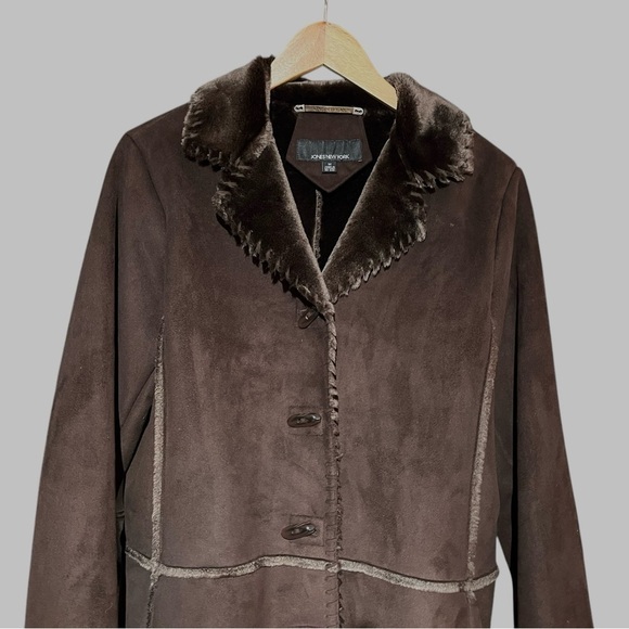 Vintage JONES NEW YORK Faux Suede Fur Lined Penny Lane Jacket Chocolate Brown - Picture 2 of 13
